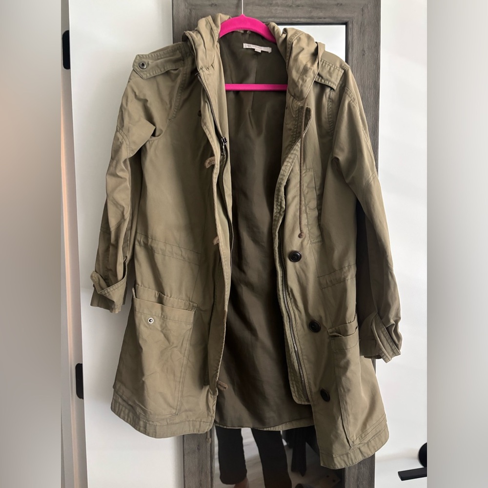 GAP Green Trench Practical Mid-Length Design